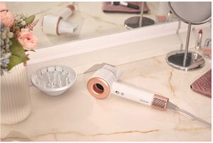 Високоскоростен сешоар Sencor SHD 8900RS