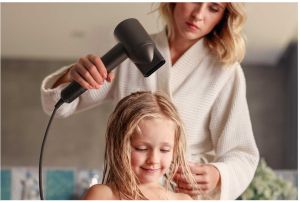 Интелигентен високоскоростен сешоар Sencor SHD 8600BK